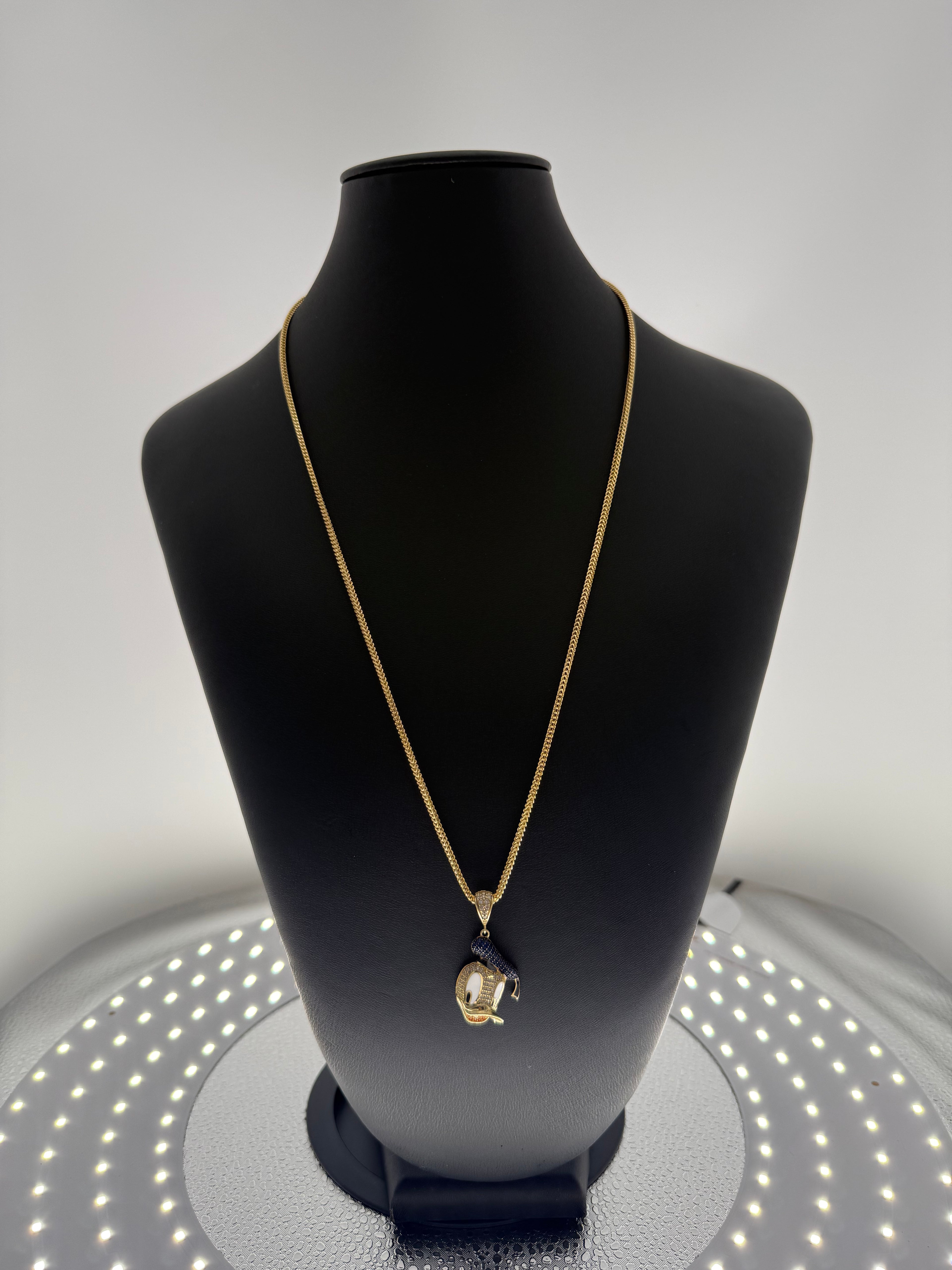 Cadena 10K Oro Real con Dije Exclusivo